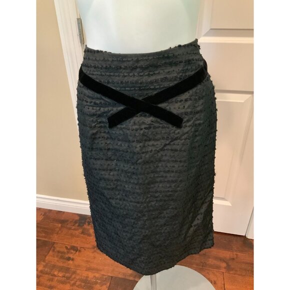 Nanette Lepore Black Knubby Body Pencil Skirt w/ Velvet Trim, Size 6 - Picture 2 of 7